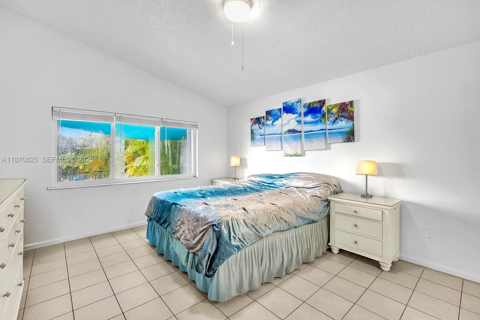 Silver Lakes Emerald Sound - Residential