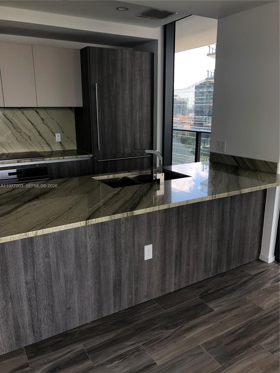 801 S Miami Ave 1705