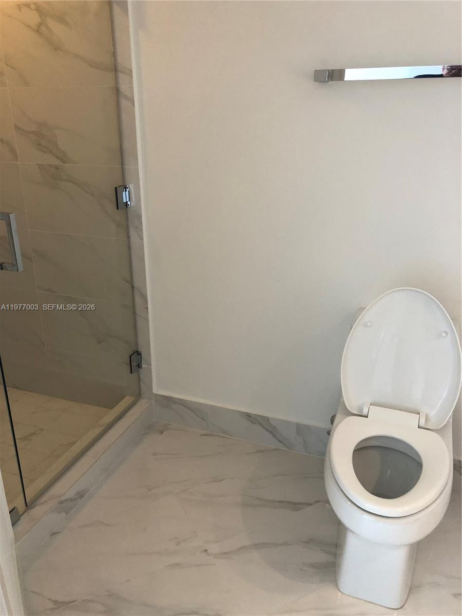 SLS LUX - Residential Lease