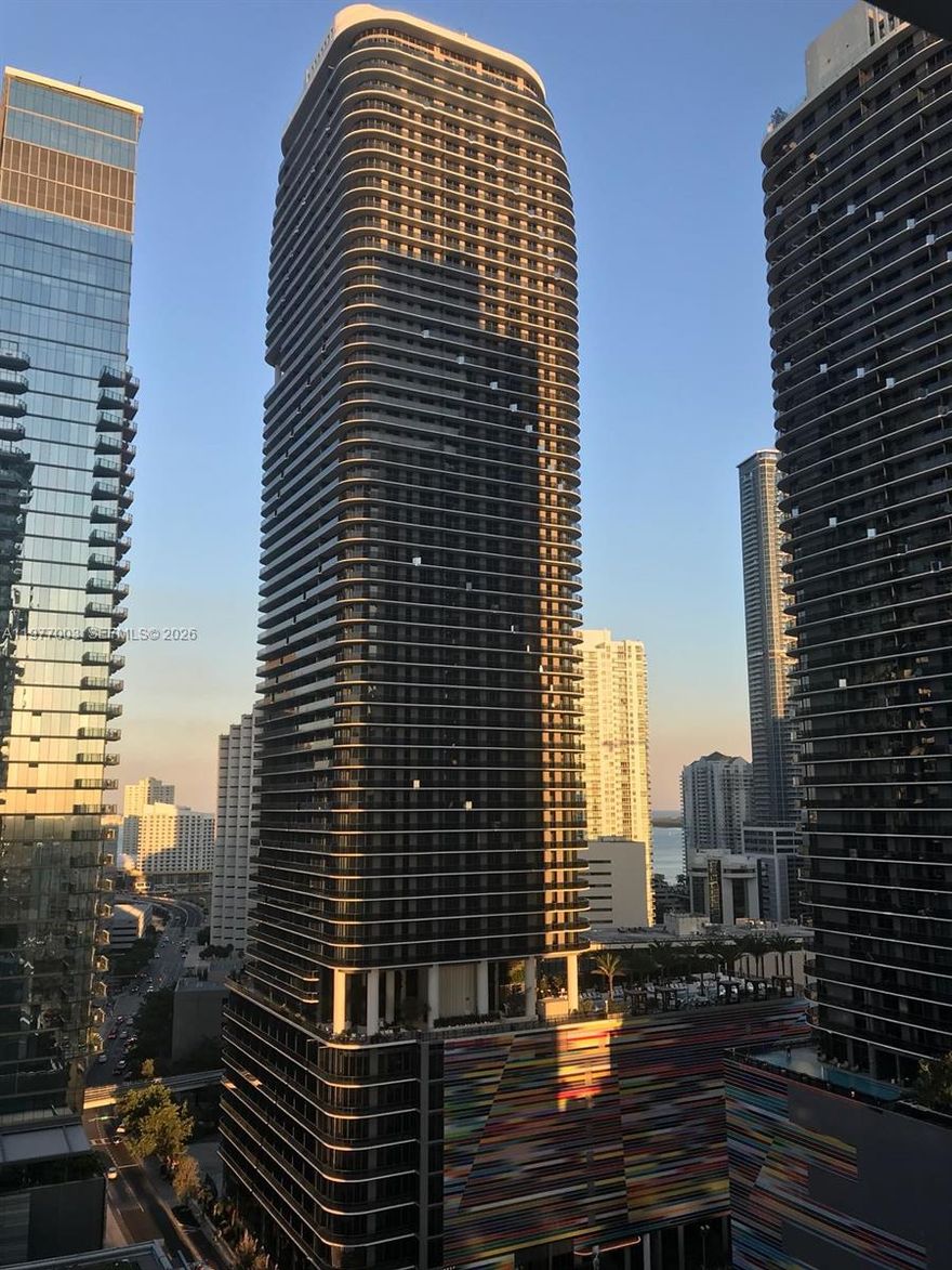 Unfurnished 2-bedroom,2-bathroom apartment at SLS Lux. Private Elevator entry. Wrap-around balcony. Spacious living room. Featuring luxurious finishes. With access to a wide range of amenities, including a rooftop pool, fitness center, spa, and concierge services. Plus, being in the heart of Brickell means you're just steps away from the finest dining, shopping, and entertainment.