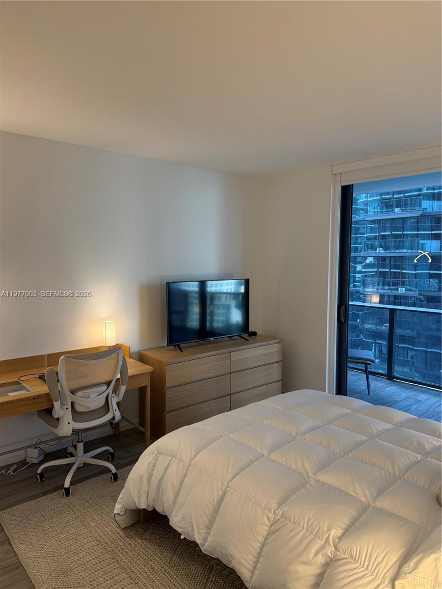 SLS LUX - Residential Lease