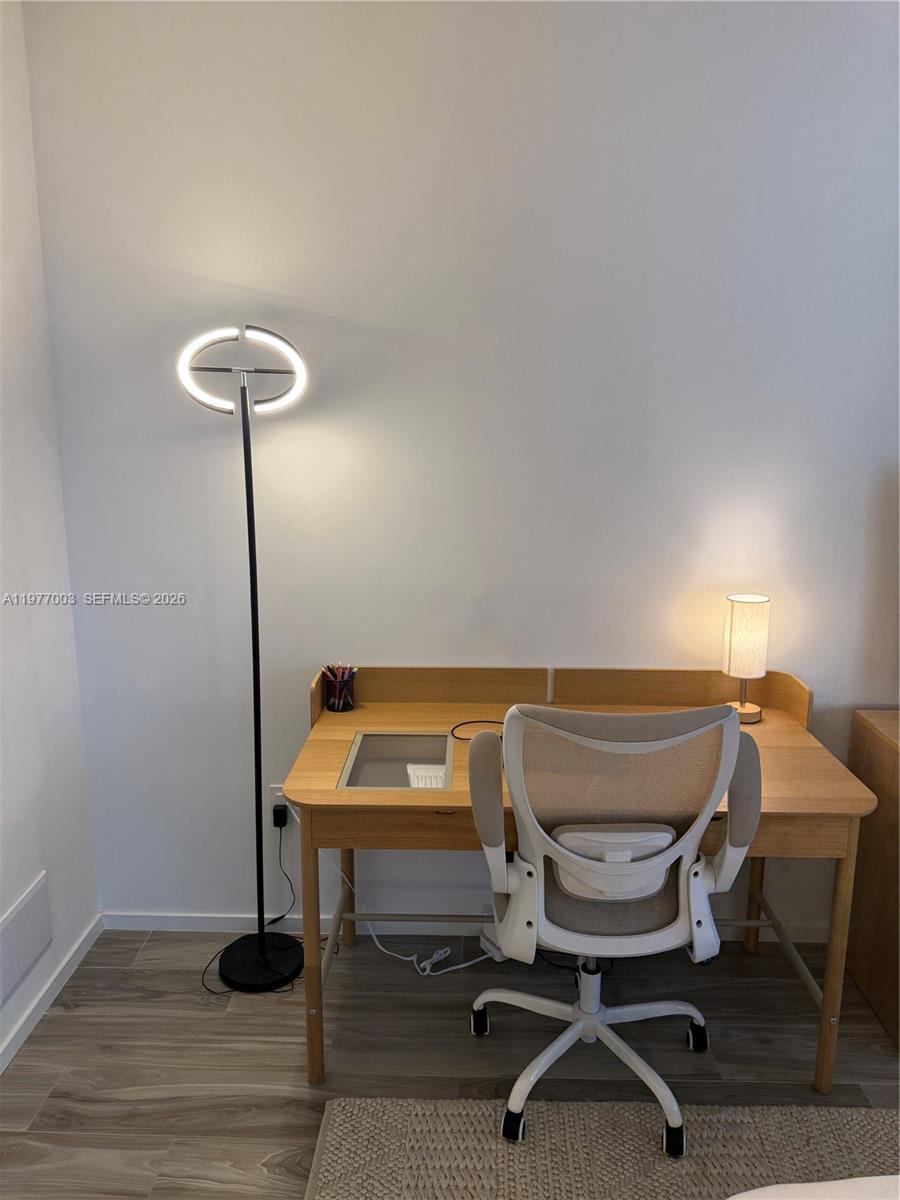 SLS LUX - Residential Lease