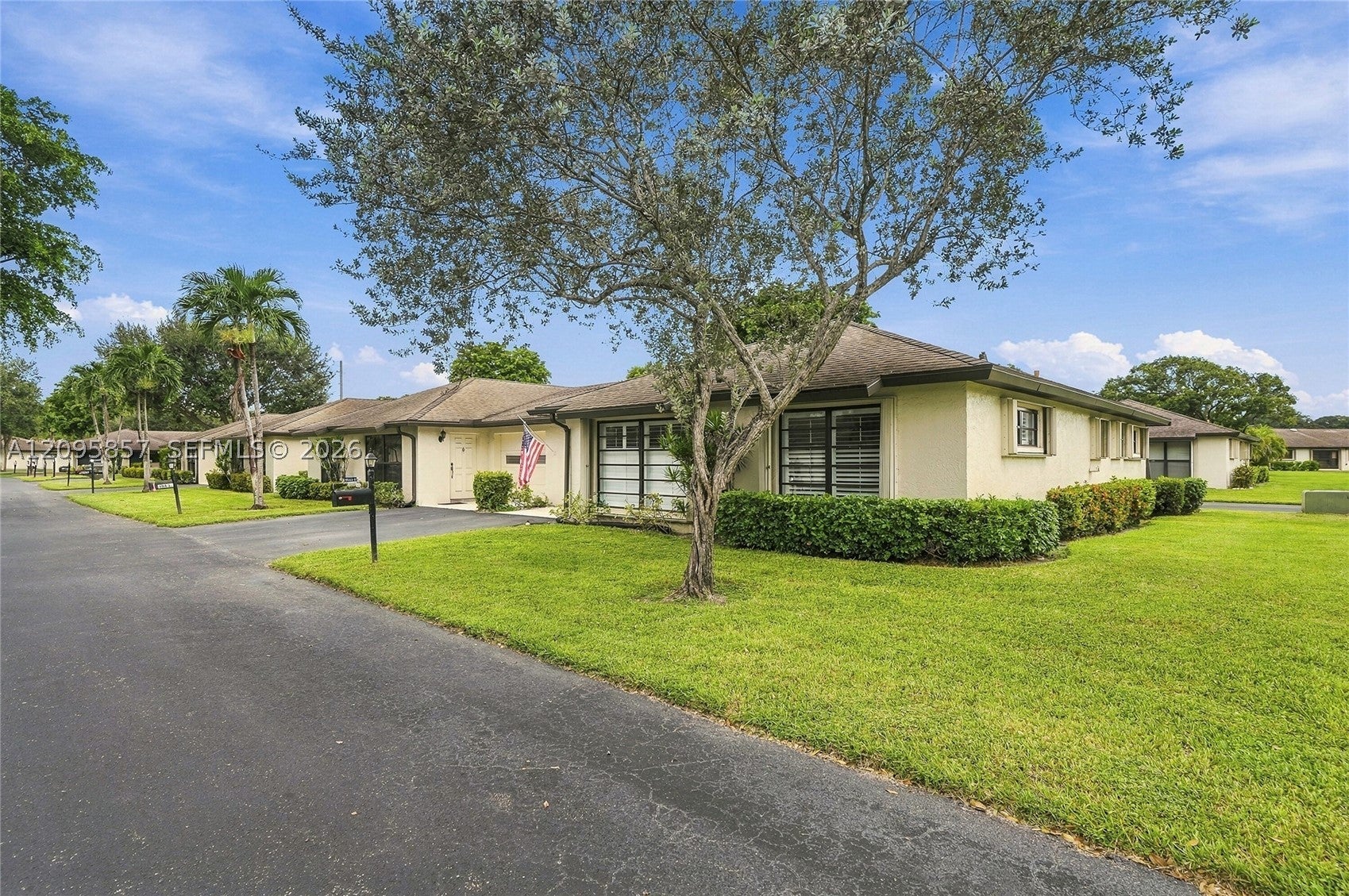 4865 Equestrian Rd B