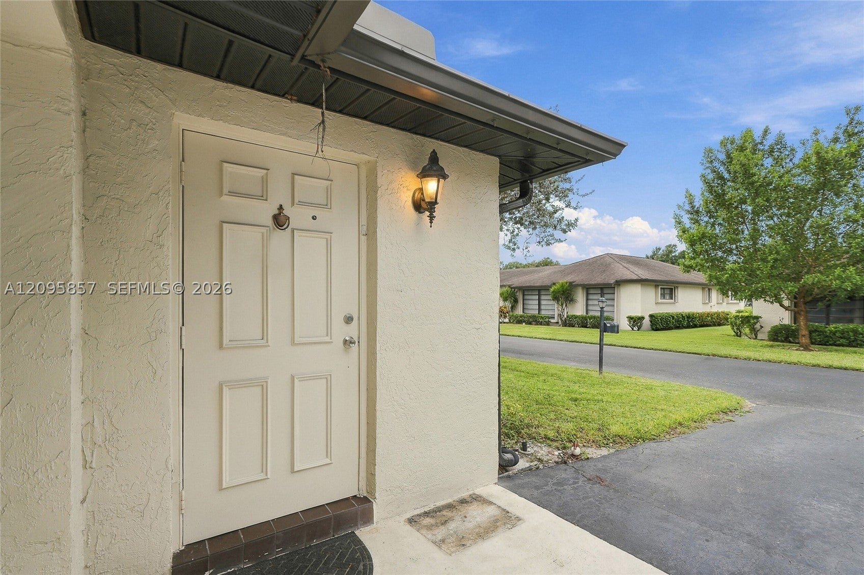 4865 Equestrian Rd B