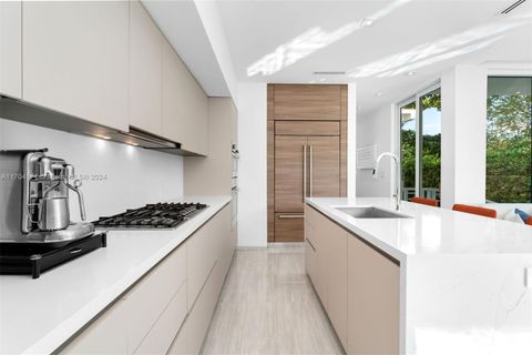 A home in Key Biscayne