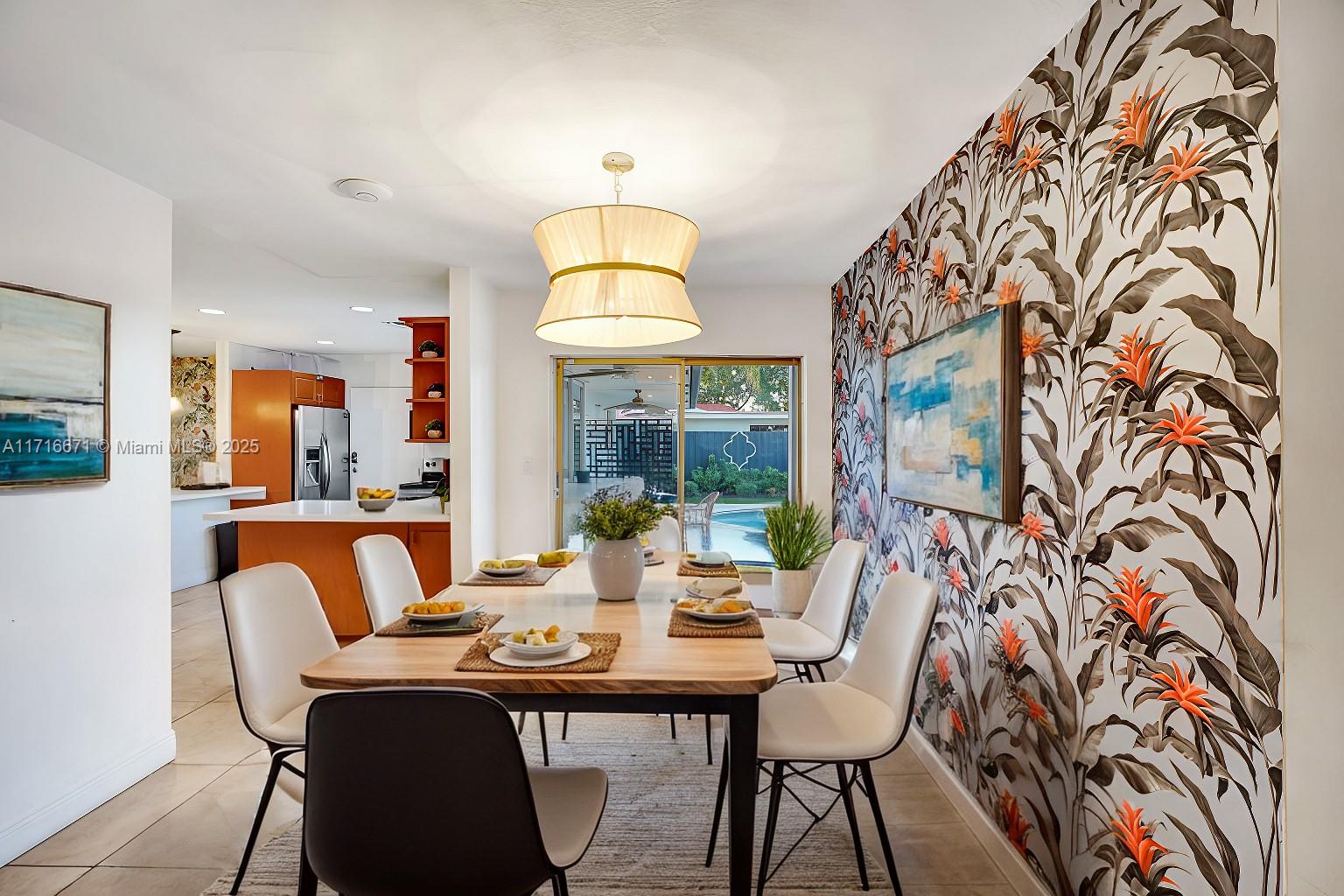 IMPERIAL POINT 2 SEC - Residential