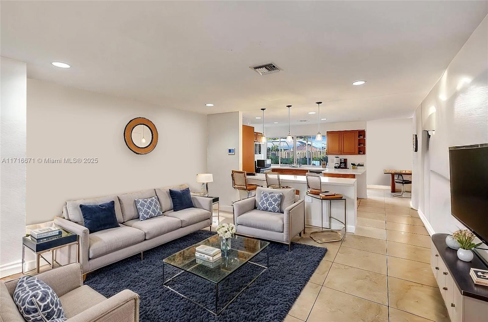 IMPERIAL POINT 2 SEC - Residential