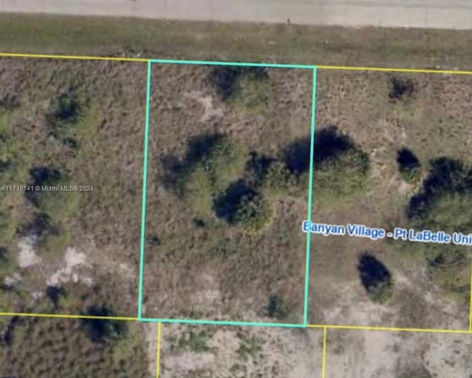 BANYAN VILLAGE - Land