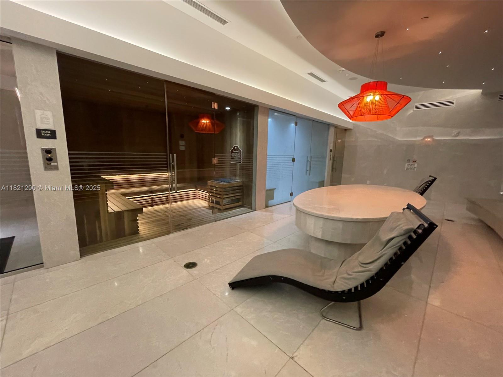 1010 BRICKELL CONDO - Residential