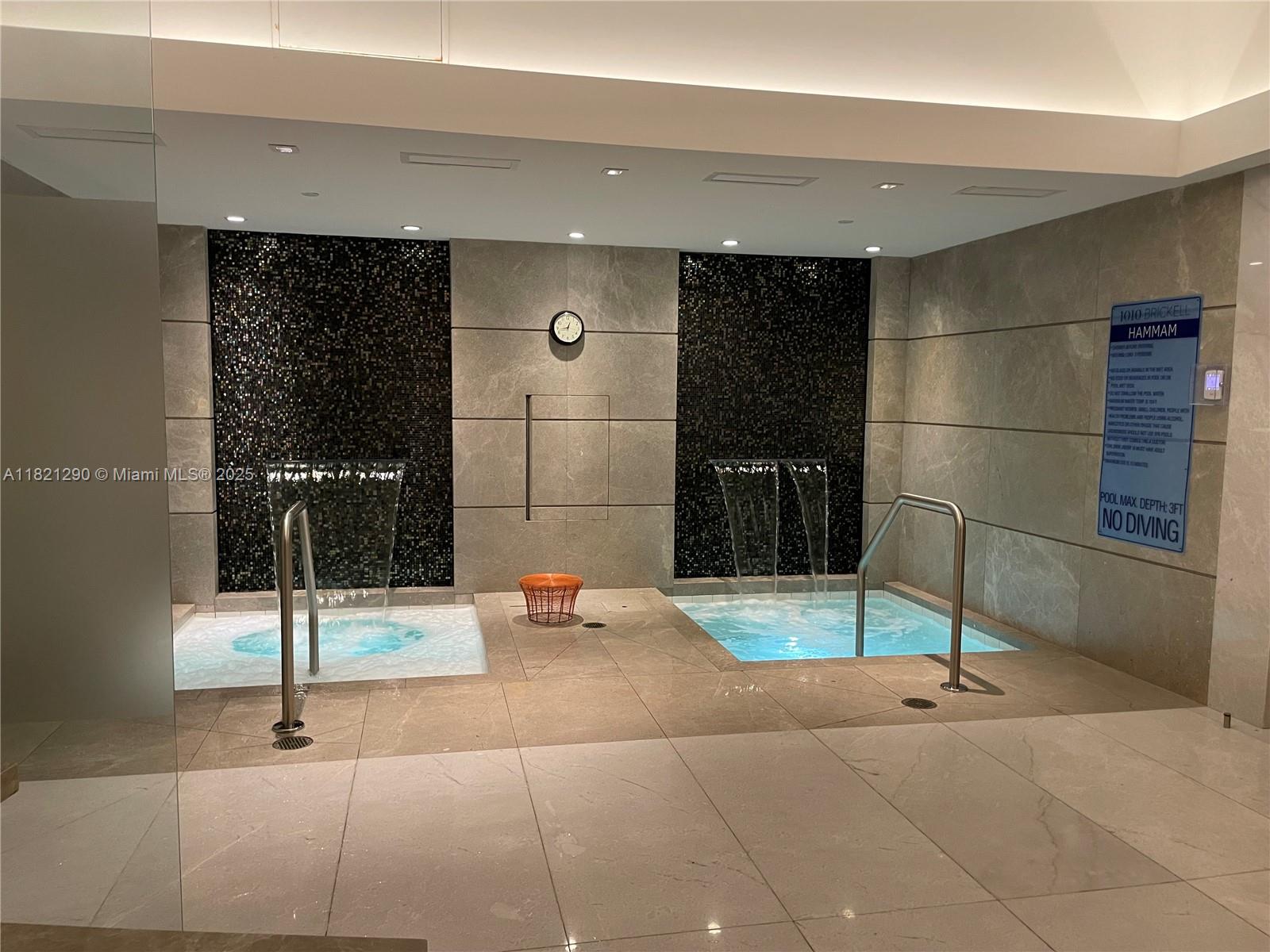 1010 BRICKELL CONDO - Residential