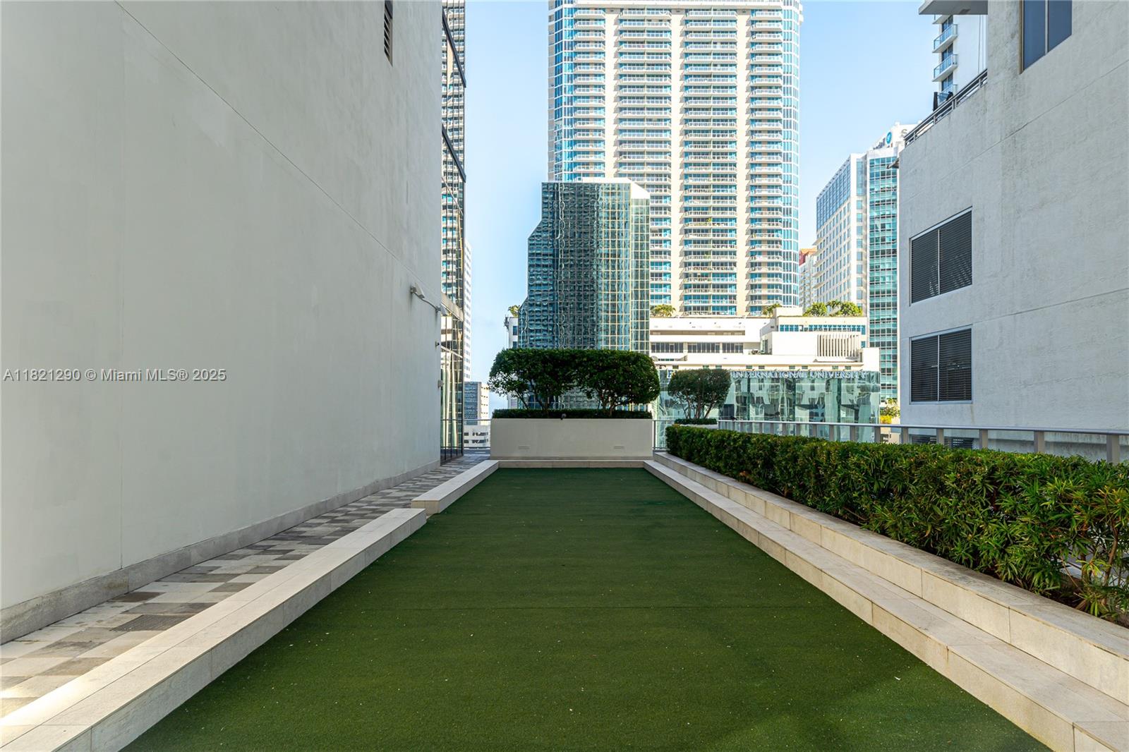 1010 BRICKELL CONDO - Residential