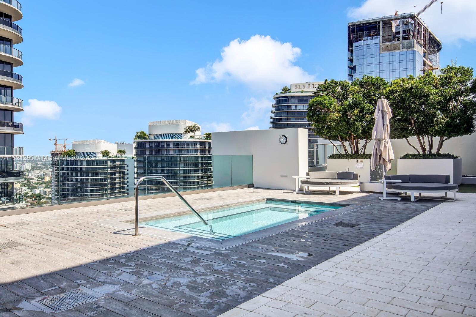 1010 BRICKELL CONDO - Residential