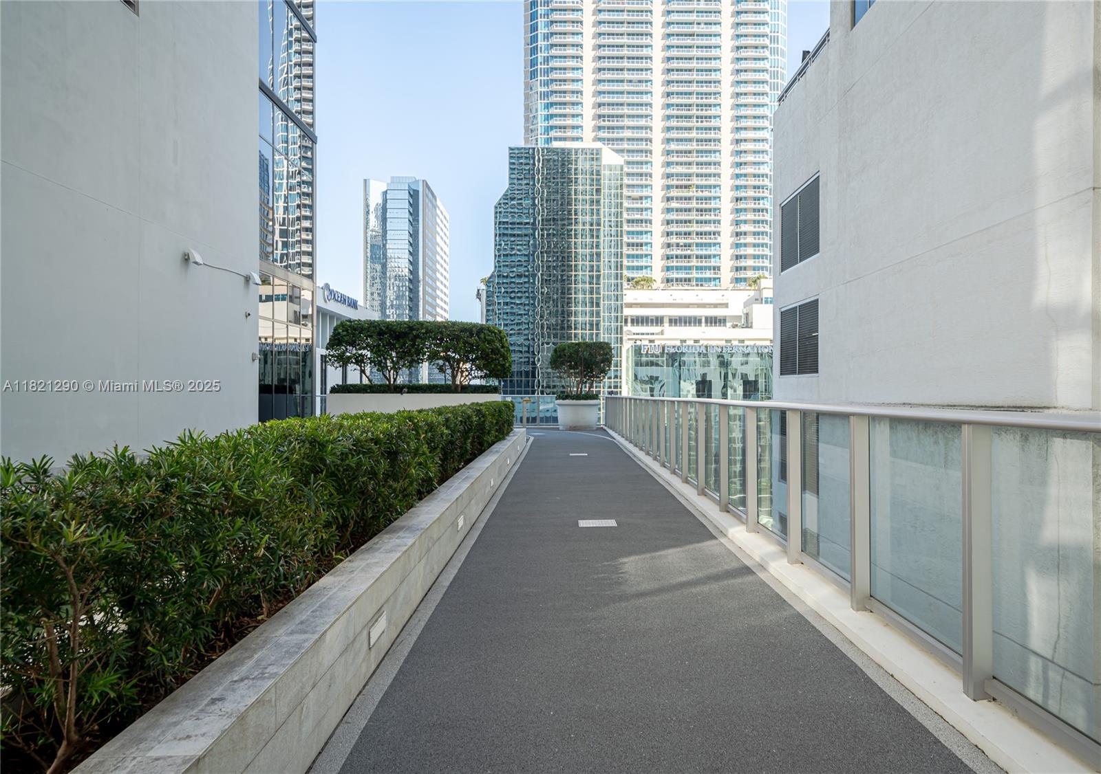 1010 BRICKELL CONDO - Residential