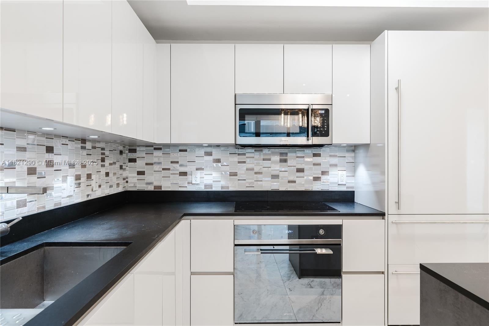 1010 Brickell Ave 1409