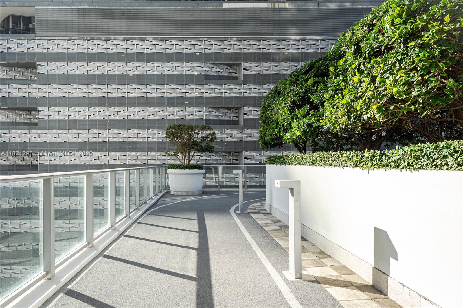 1010 BRICKELL CONDO - Residential