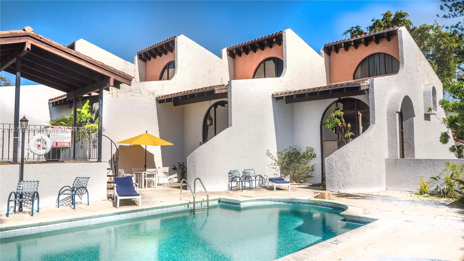 MIAMI SHORES SEC 3 - Residential Lease