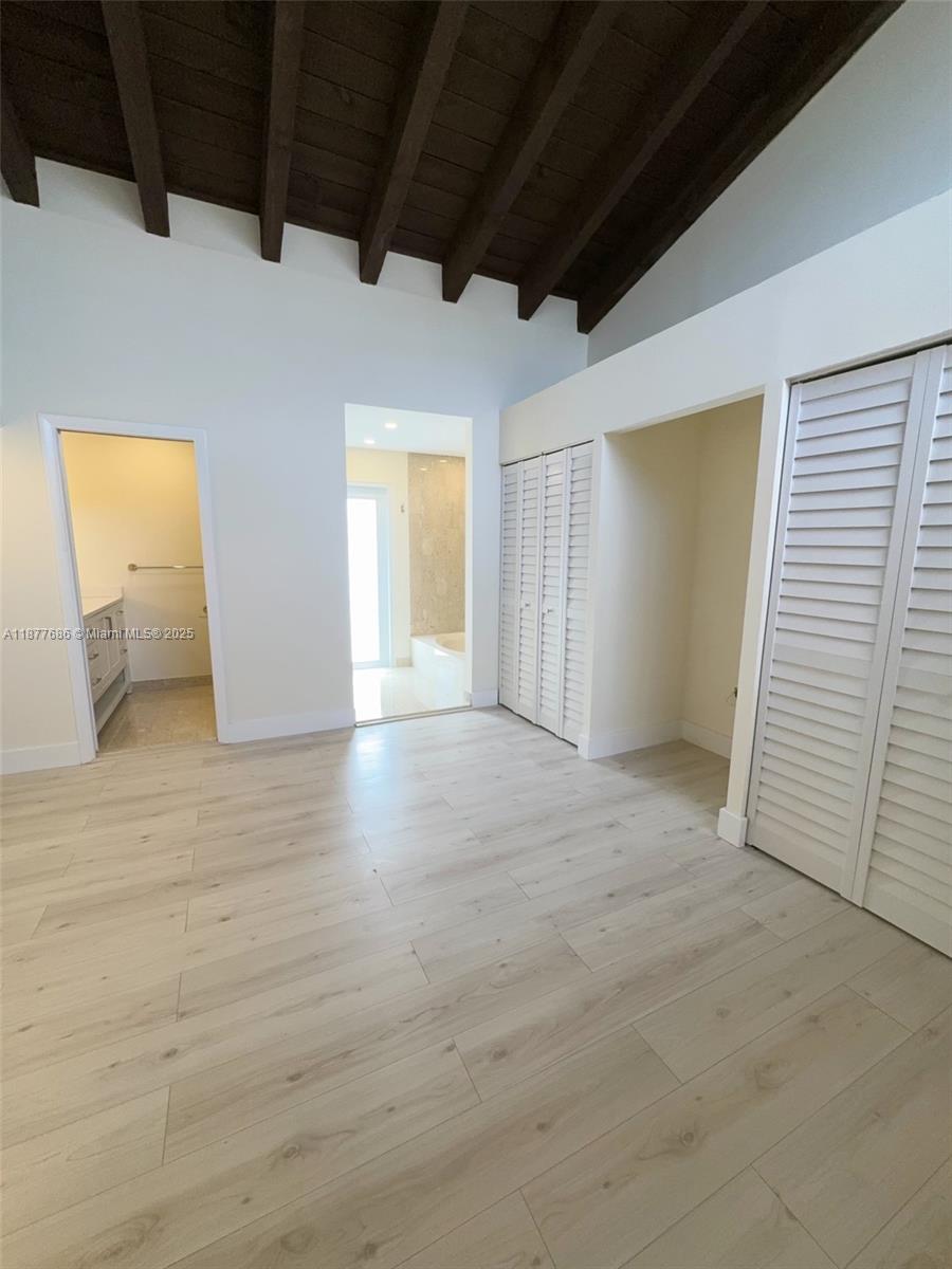 MIAMI SHORES SEC 3 - Residential Lease