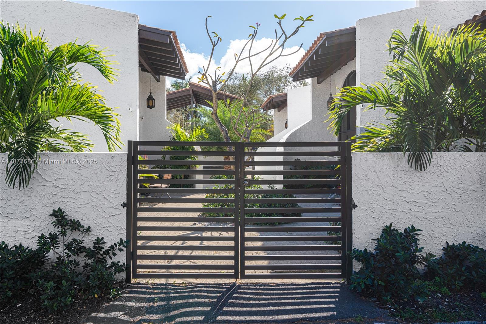 MIAMI SHORES SEC 3 - Residential Lease