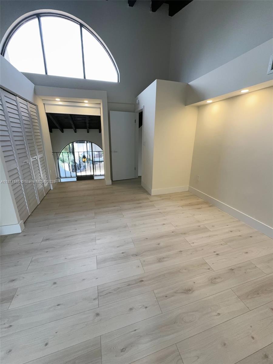 MIAMI SHORES SEC 3 - Residential Lease