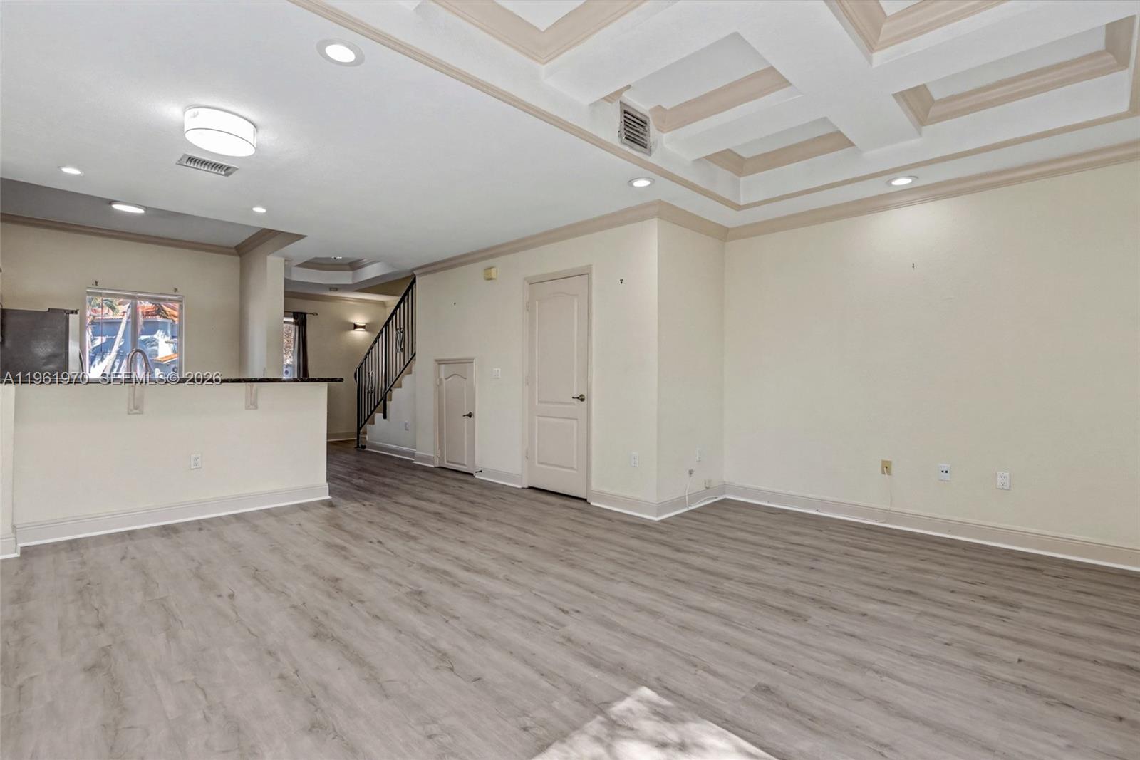 MELROSE POINT AT SANS SOU - Residential