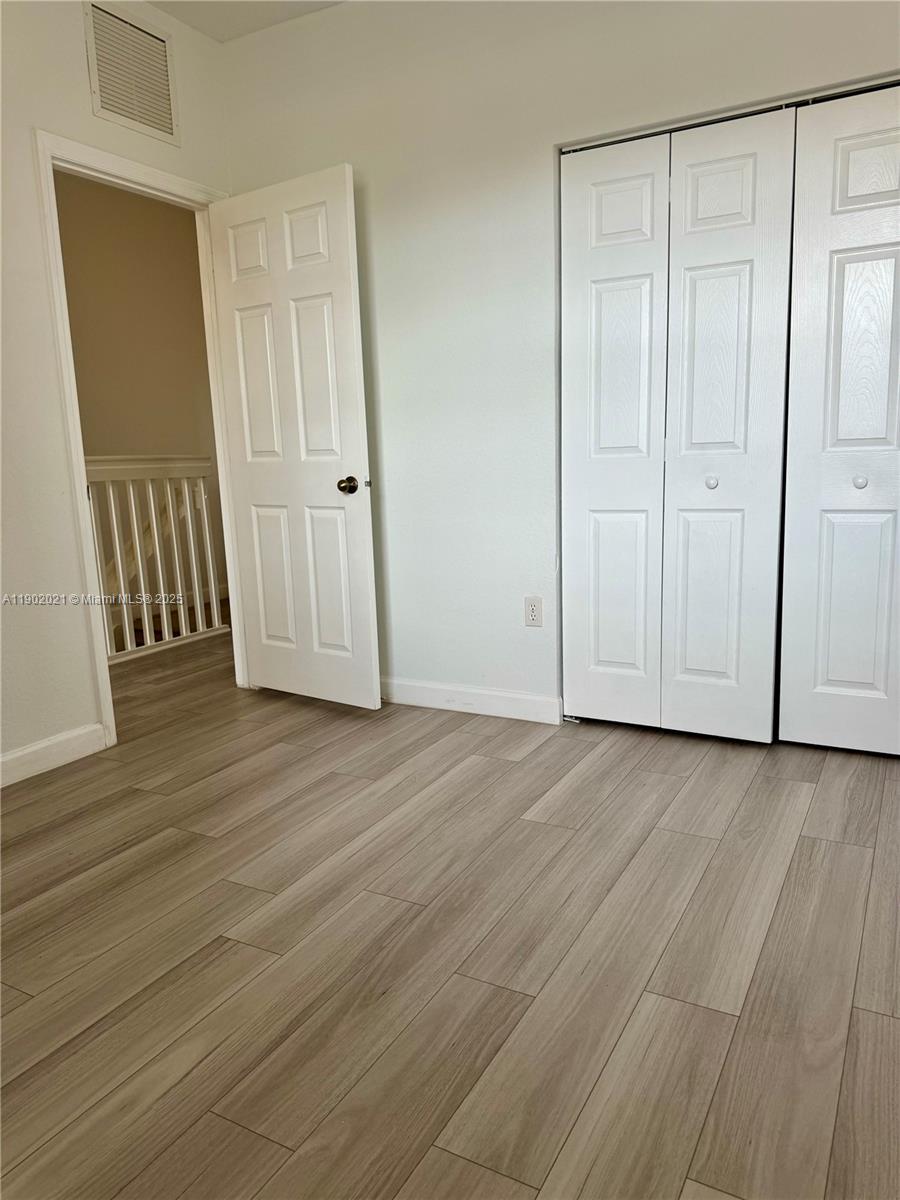 VILLAS AT CARMEL CONDO NO - Residential