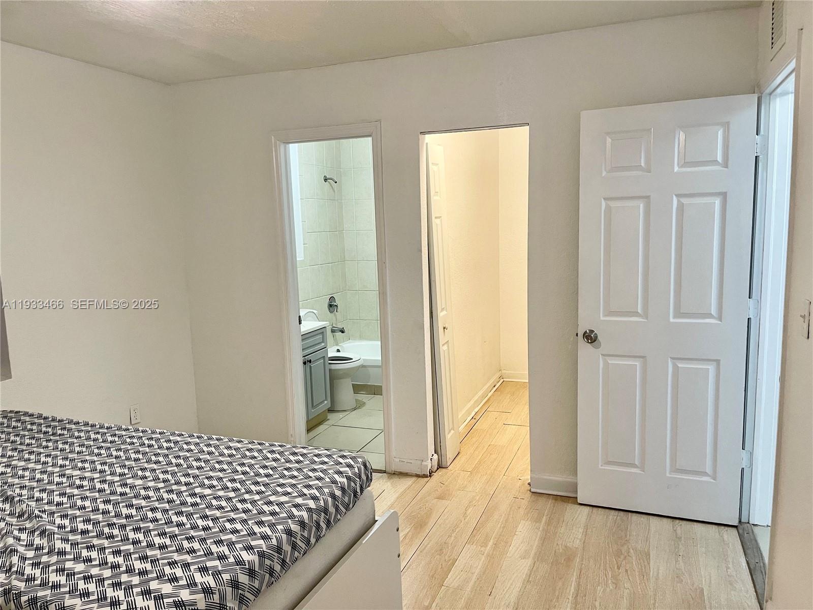 ORCHARD VILLA EXTENSION - Residential Lease