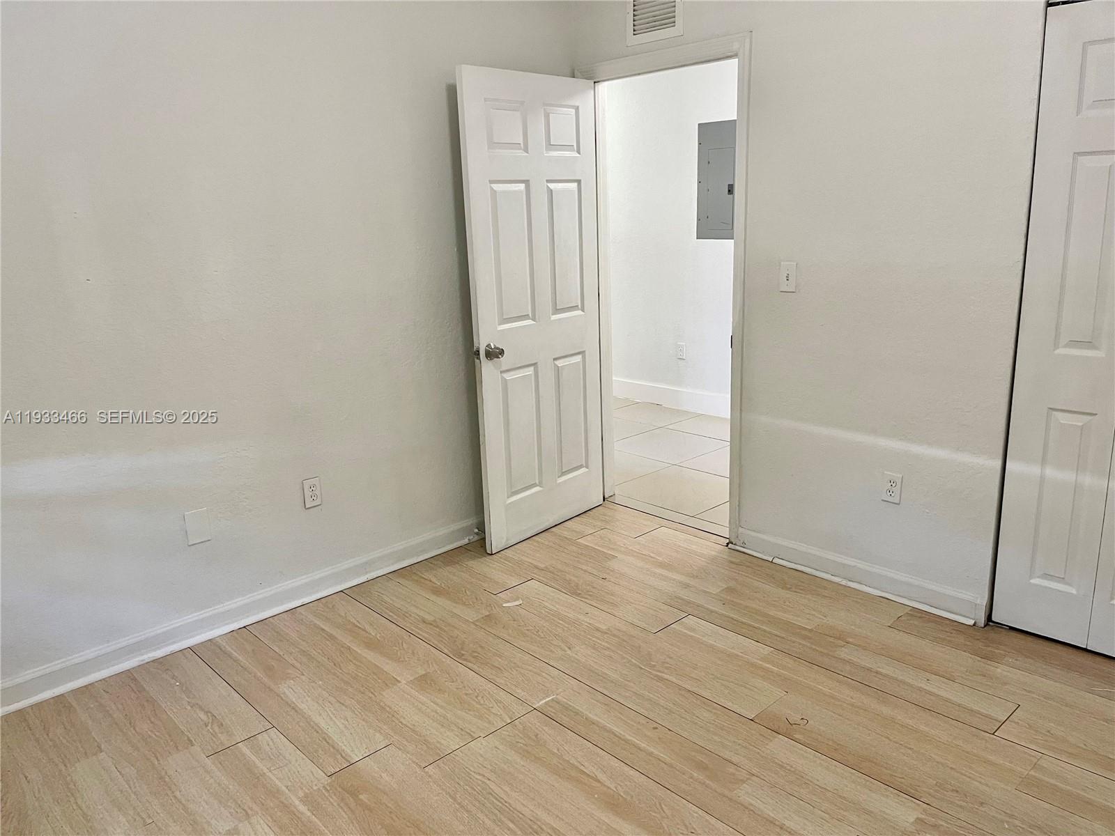 ORCHARD VILLA EXTENSION - Residential Lease