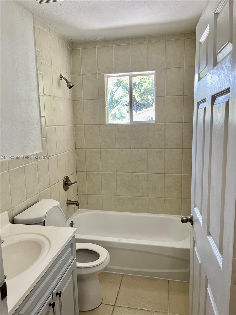 ORCHARD VILLA EXTENSION - Residential Lease