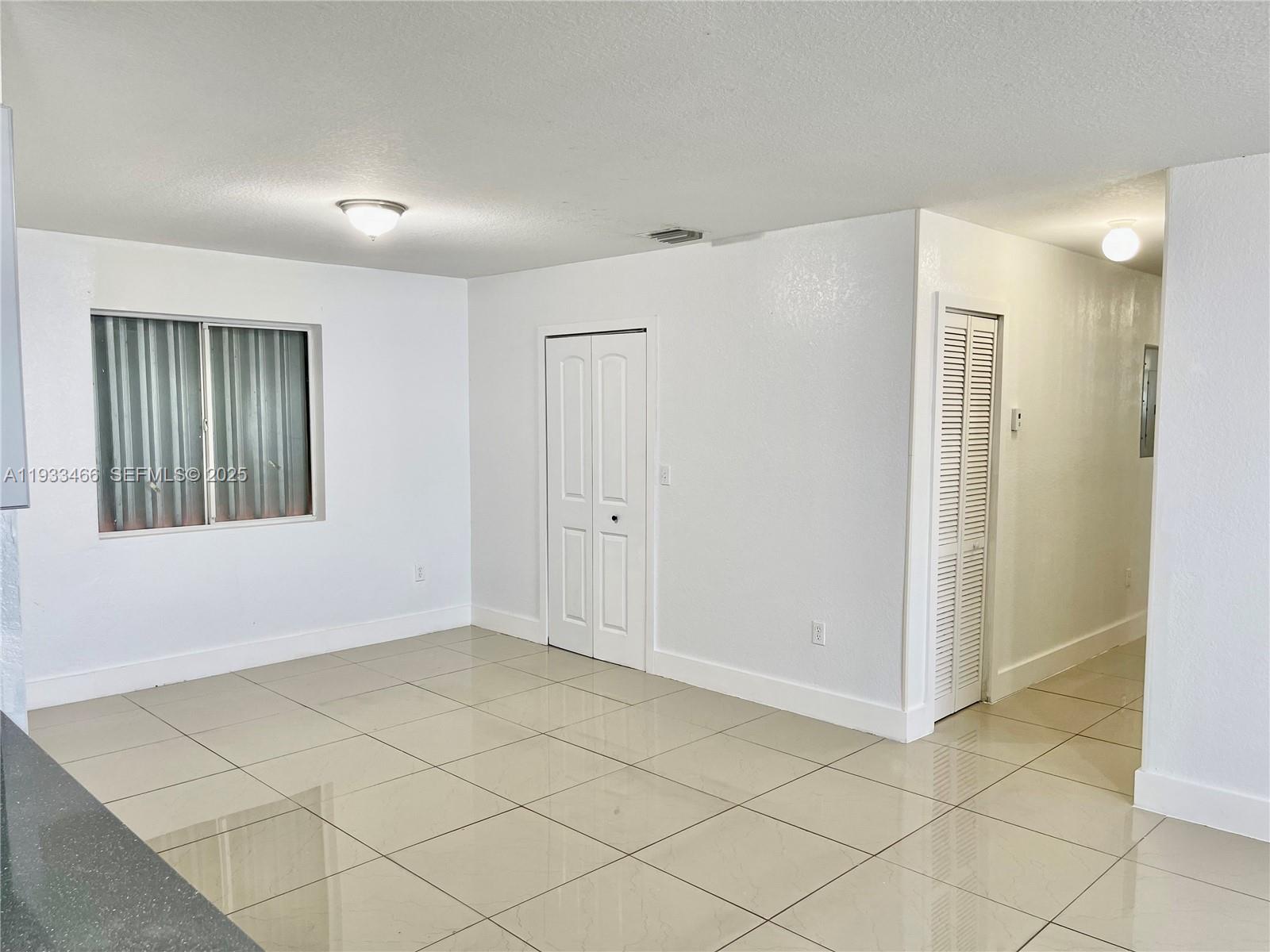 ORCHARD VILLA EXTENSION - Residential Lease