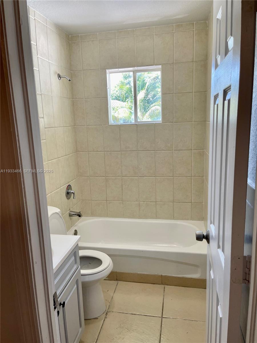 ORCHARD VILLA EXTENSION - Residential Lease