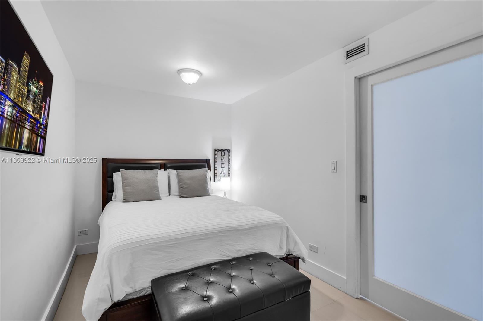SOUTH BEACH - Residential