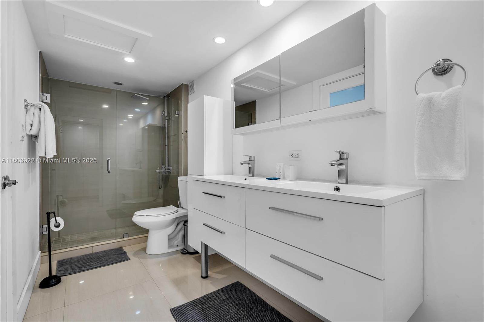 SOUTH BEACH - Residential