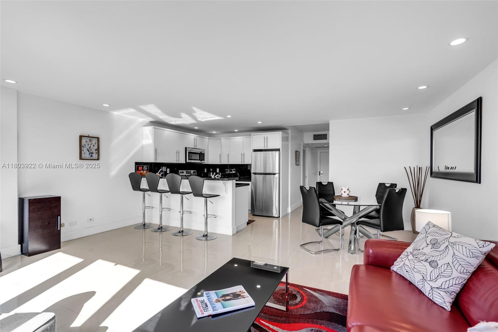 SOUTH BEACH - Residential