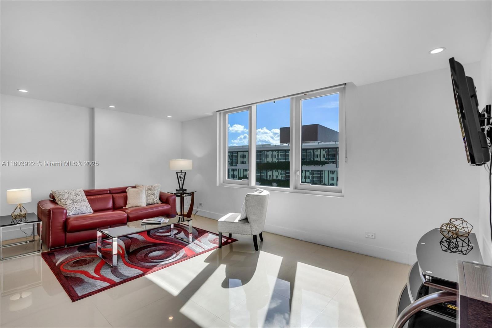 SOUTH BEACH - Residential