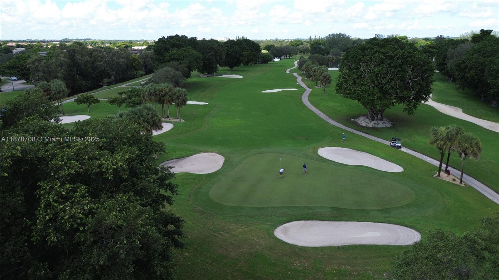 PARK PLACE CONDOMINIUM 4 - Residential