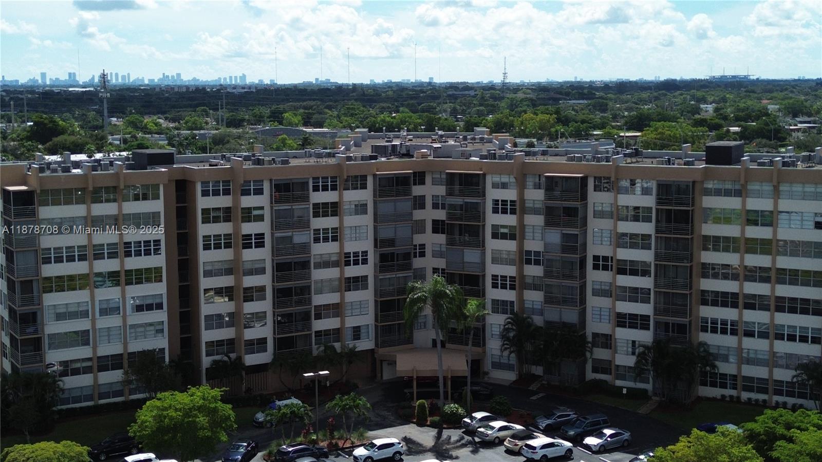 PARK PLACE CONDOMINIUM 4 - Residential