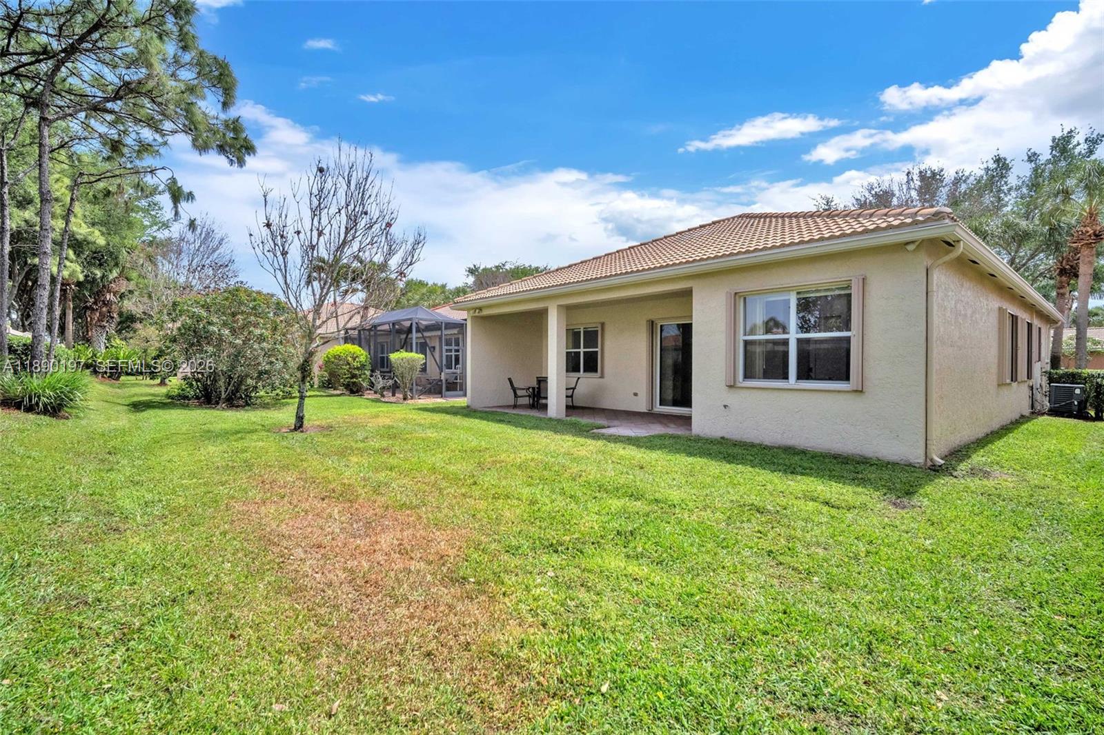 VALENCIA POINTE 3 - Residential