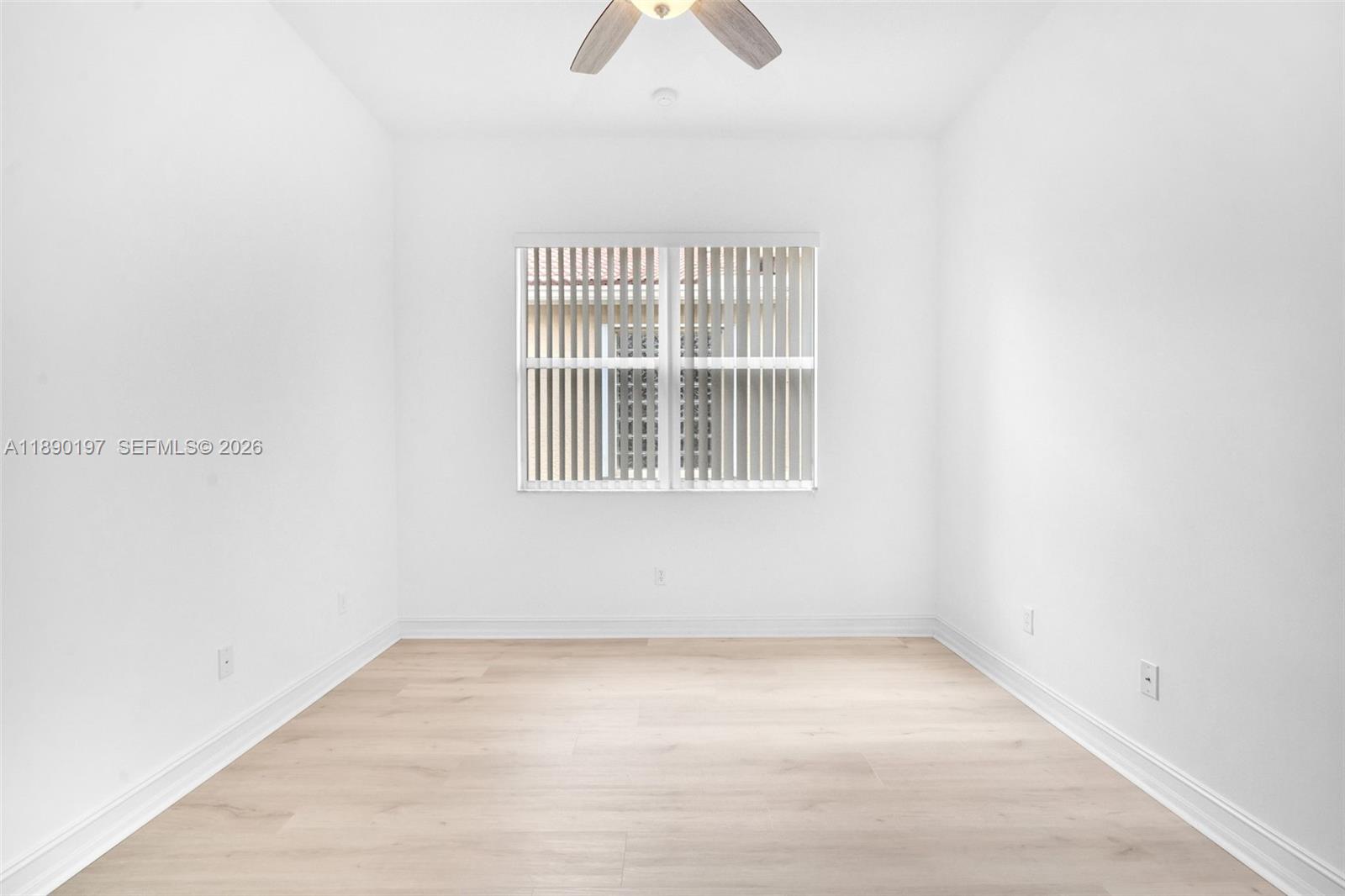 VALENCIA POINTE 3 - Residential