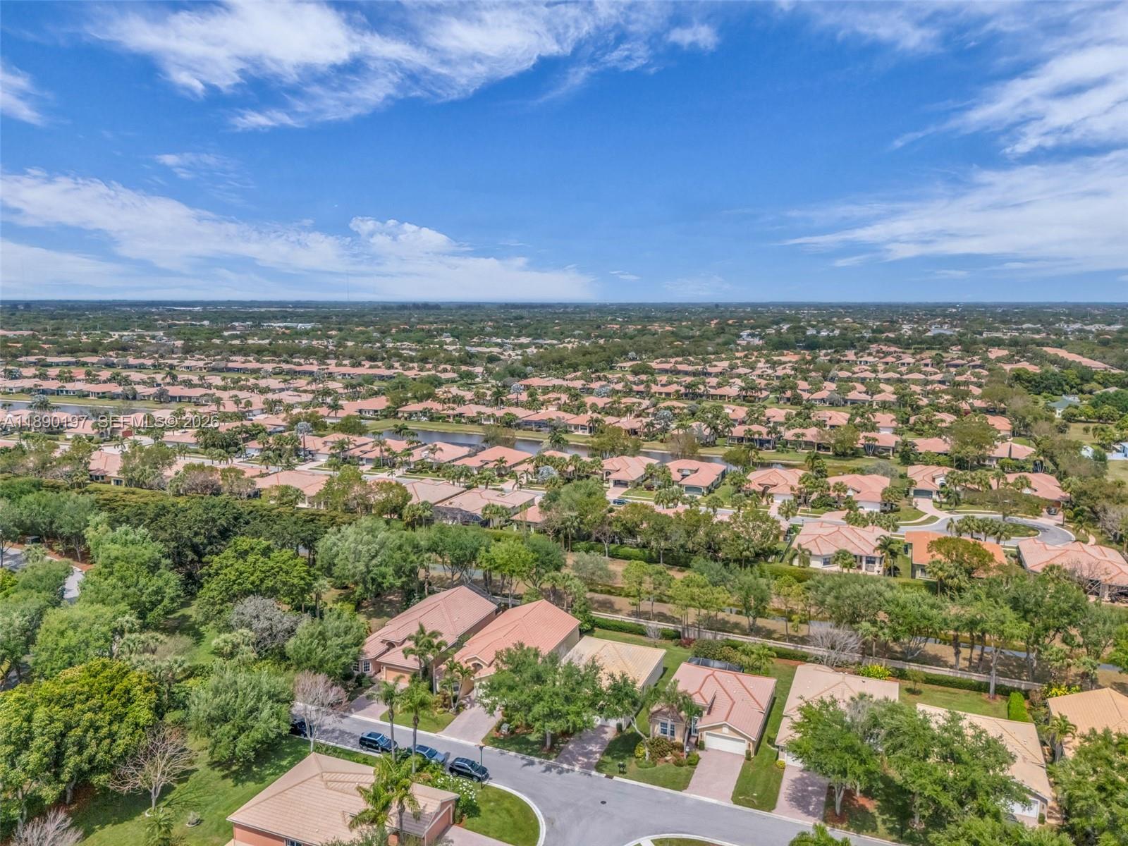 VALENCIA POINTE 3 - Residential