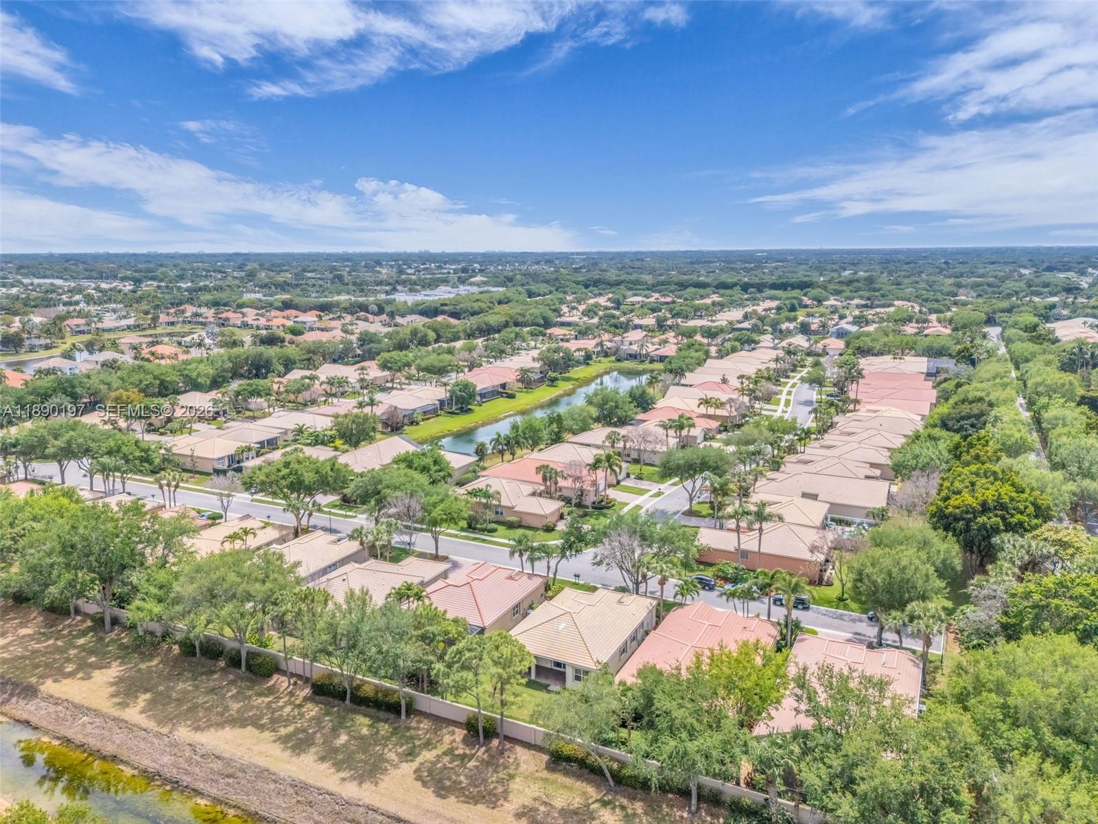 VALENCIA POINTE 3 - Residential