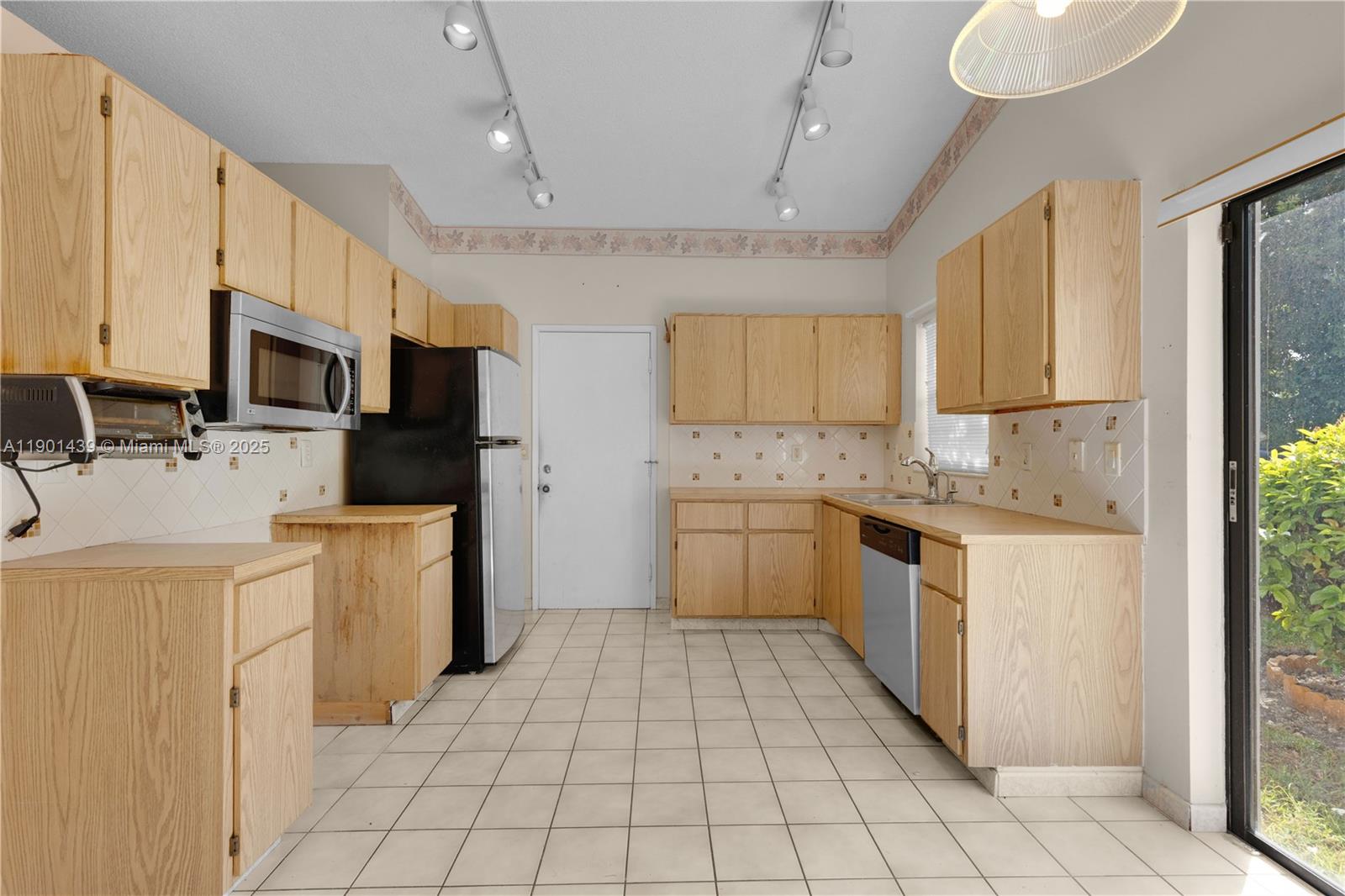 WELLEBY S W QUADRANT - Residential