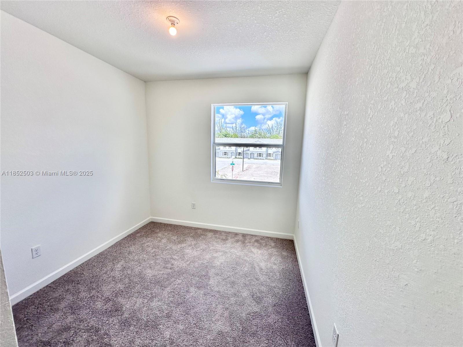 Le Jardine - Residential