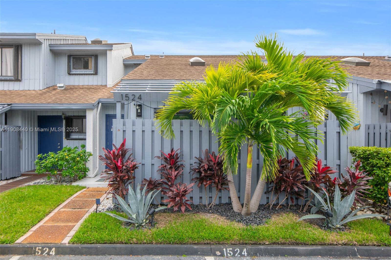 SHERBROOKE - Residential