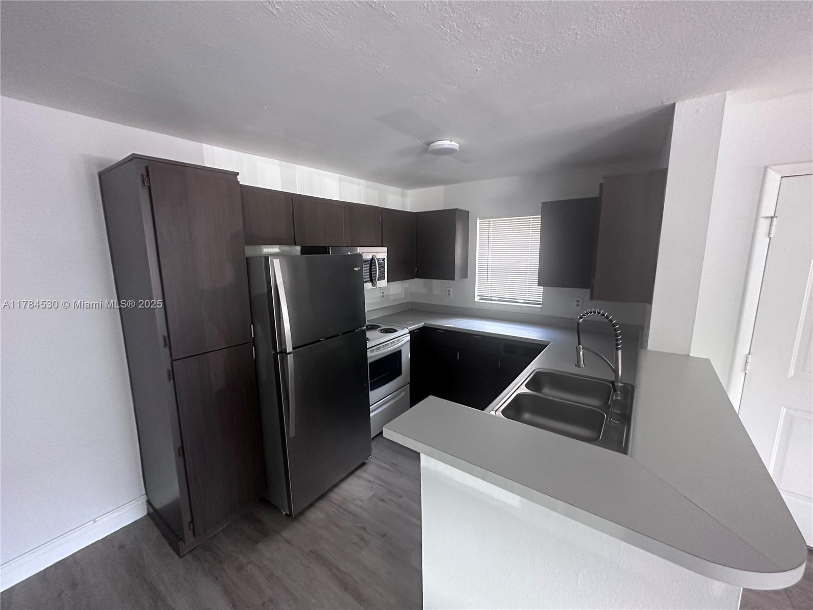 Rental Property at 4066 Nw 87th Ave, Sunrise, Miami-Dade County, Florida - Bedrooms: 1 
Bathrooms: 1  - $1,635 MO.