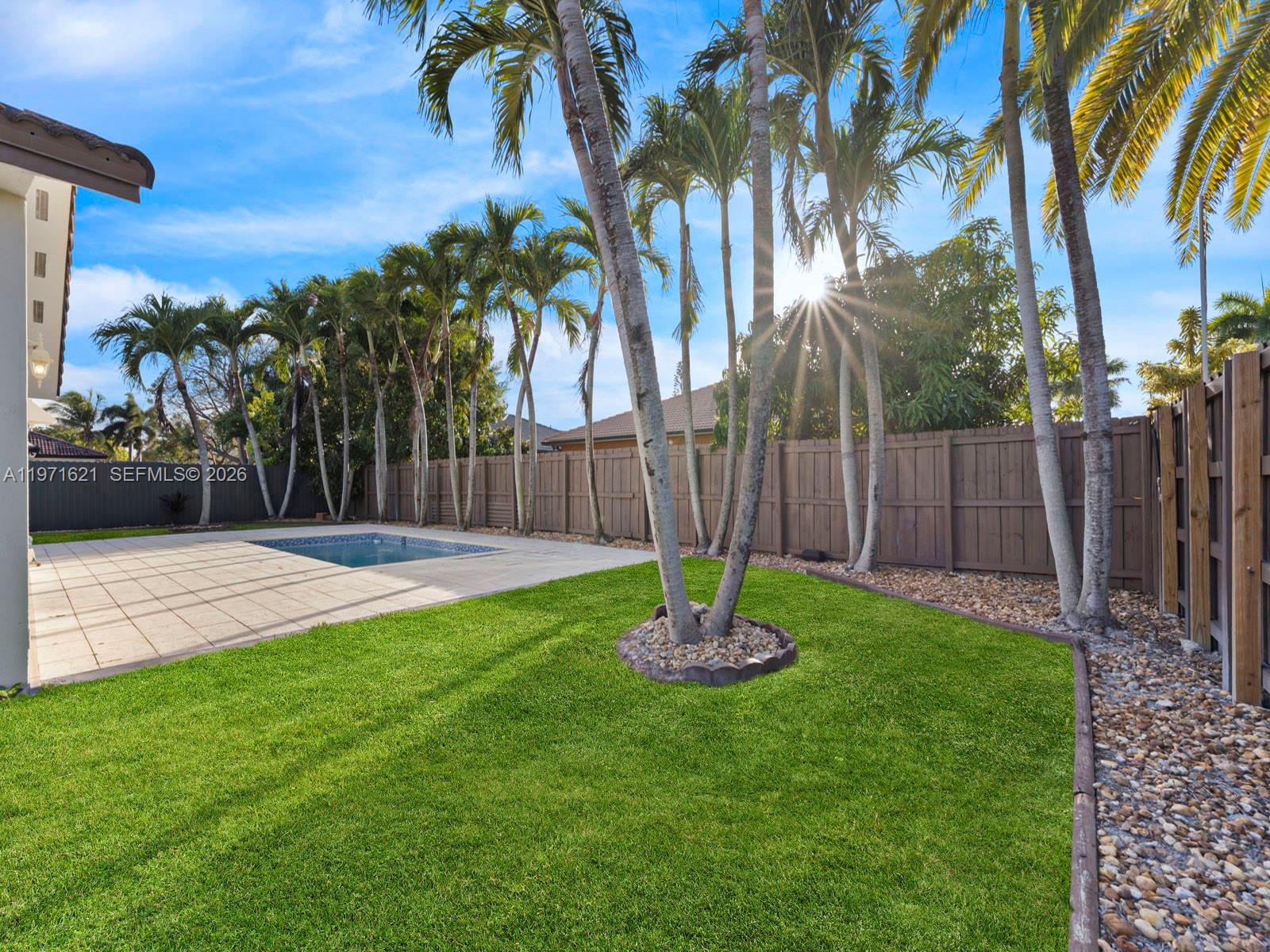 TENNESSEE ESTATES - Residential