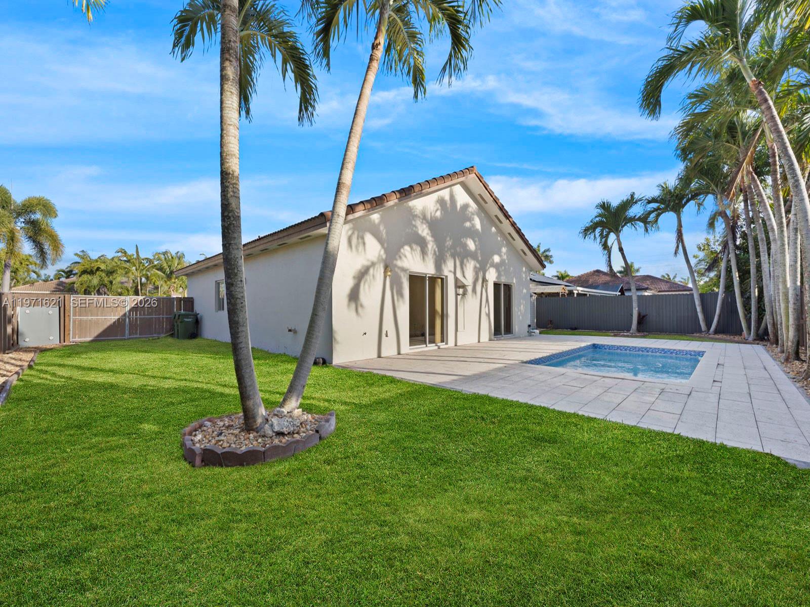 TENNESSEE ESTATES - Residential