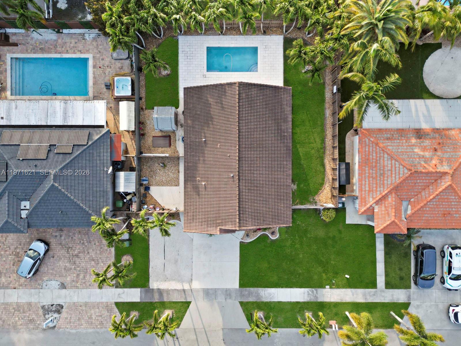 TENNESSEE ESTATES - Residential