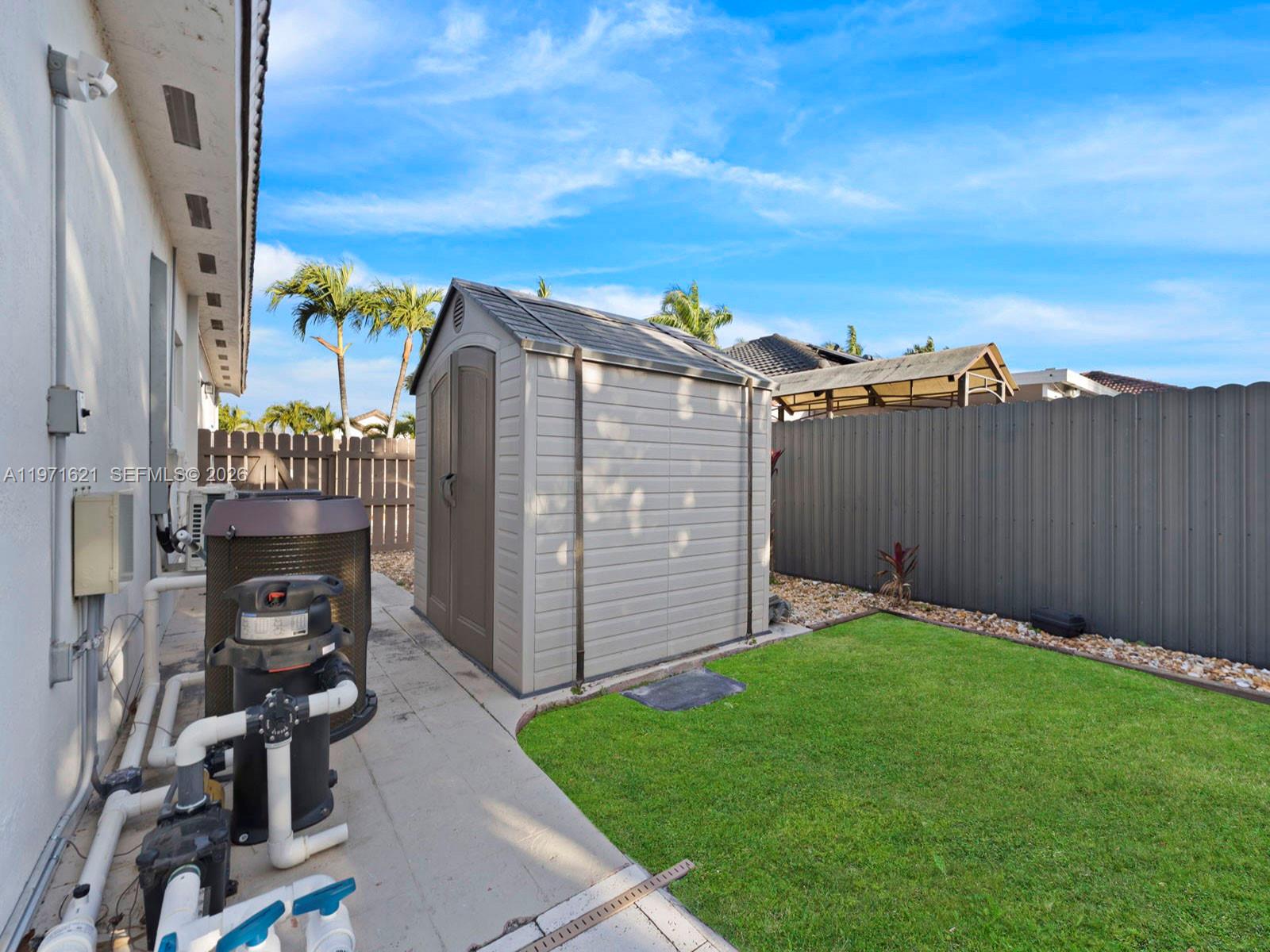 TENNESSEE ESTATES - Residential