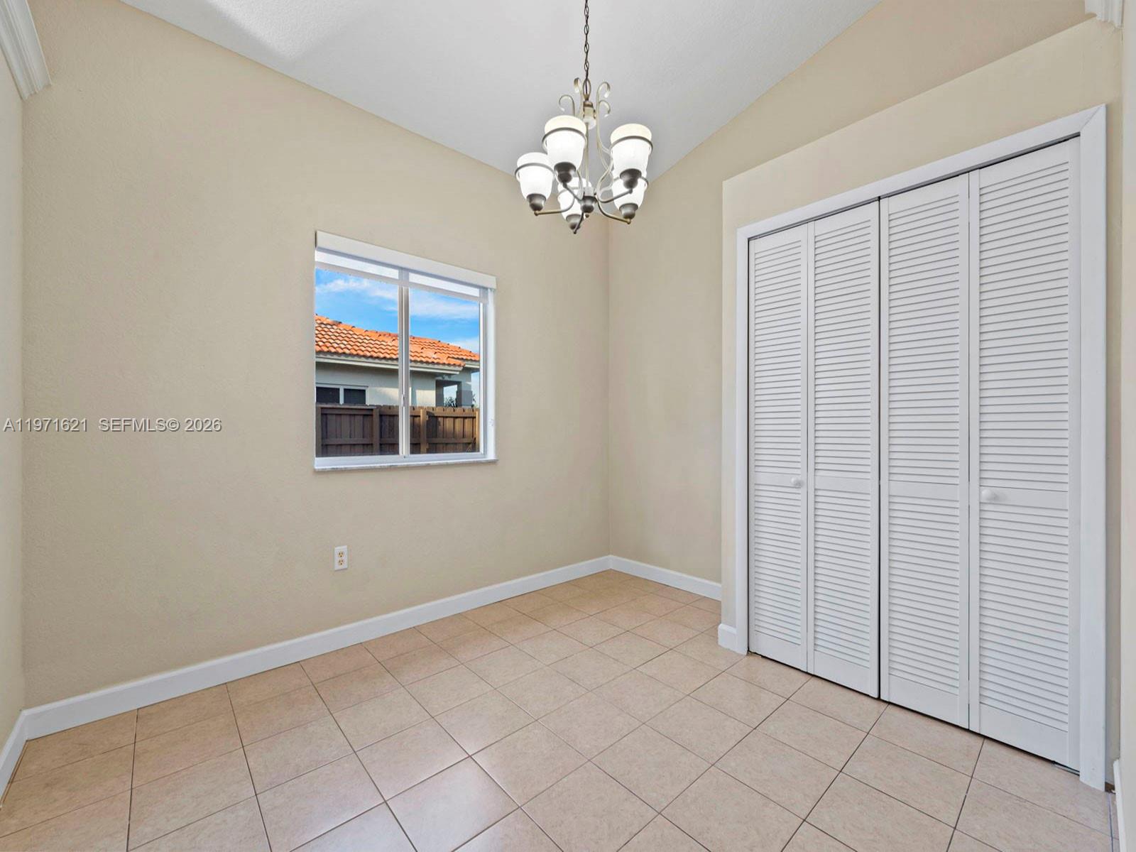 TENNESSEE ESTATES - Residential