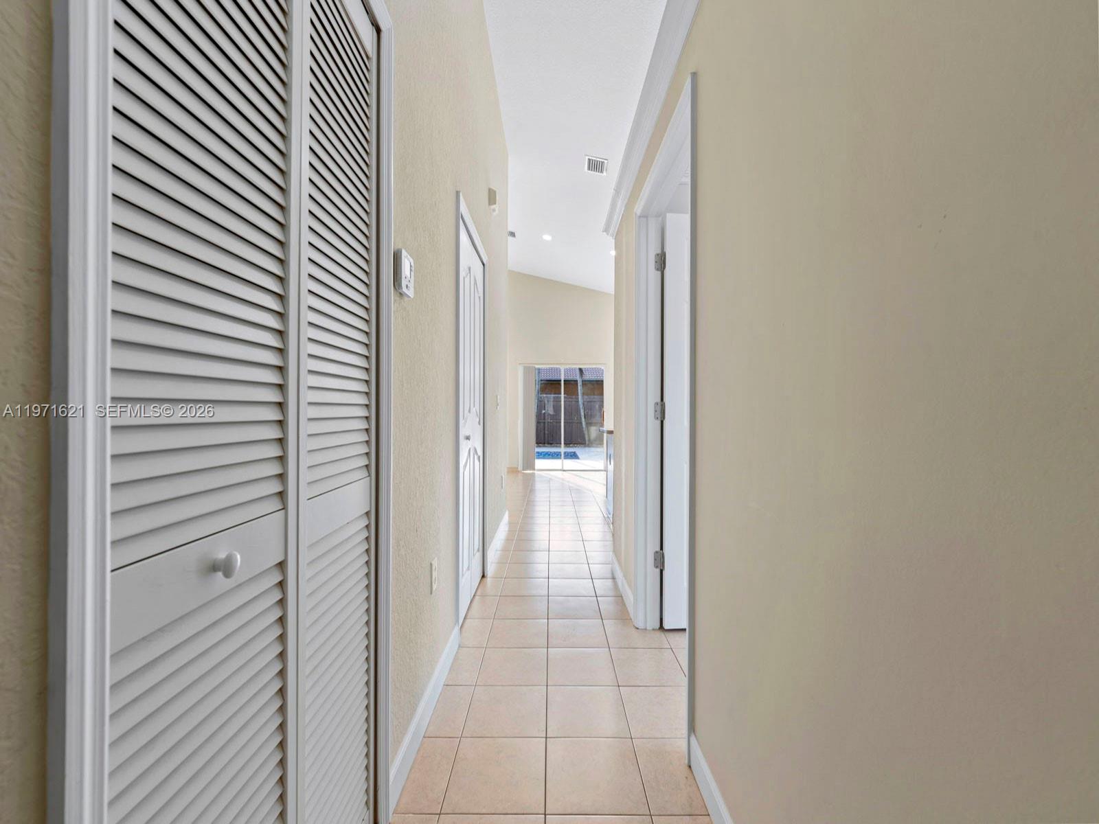 TENNESSEE ESTATES - Residential